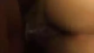 متعة الثلاثي: الرجل الأسود يمارس الجنس ويُمارس معه الجنس من صديقه