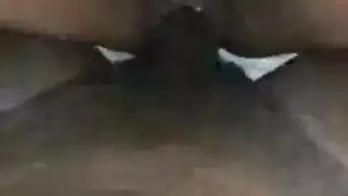 نجمات بورن إبوني تمارس الجنس في جوارب وتحب الجنس الخشن