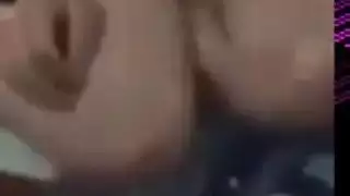 رحلة إباحية: استكشاف جسد تركي بكل طريقة