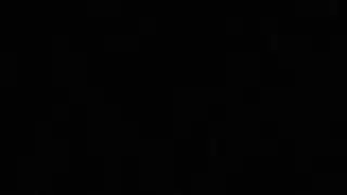 زوجان أبيضان هاويان: هي تبتلع عمود قضيبه بتقنية مثالية