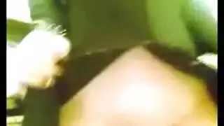 مغربية ساخنة تخلع ملابسها وتتمايل لعشيقها العربي الثري