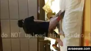 مصعد كعب عالي الهرة الكبيرة